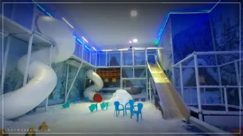 thermas-e-cia-imagem-galeria-ingresso-pitstop-parque-de-neve-em-olimpia-sp-6897b37e2a6c1_0.webp