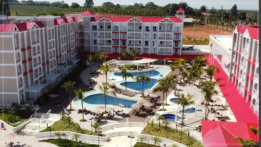 thermas-e-cia-imagem-galeria-hospedagem-sao-pedro-thermas-resort-com-acesso-ao-thermas-water-park-6897695684507_4.webp